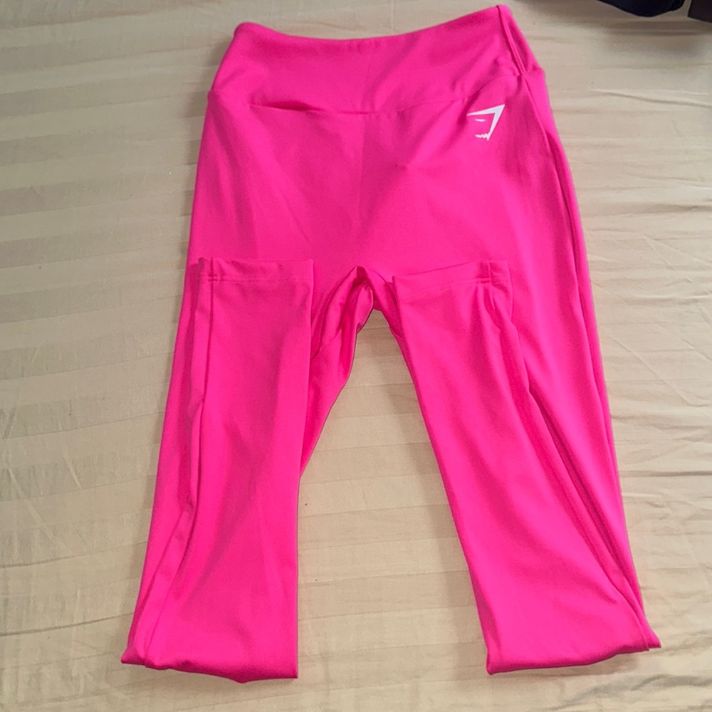 GymShark Bright Pink Leggings